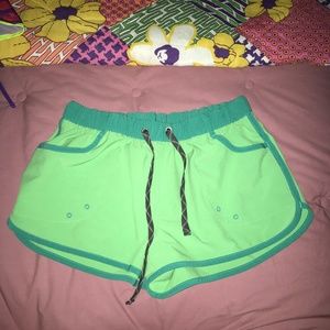 Patagonia - shorts - small